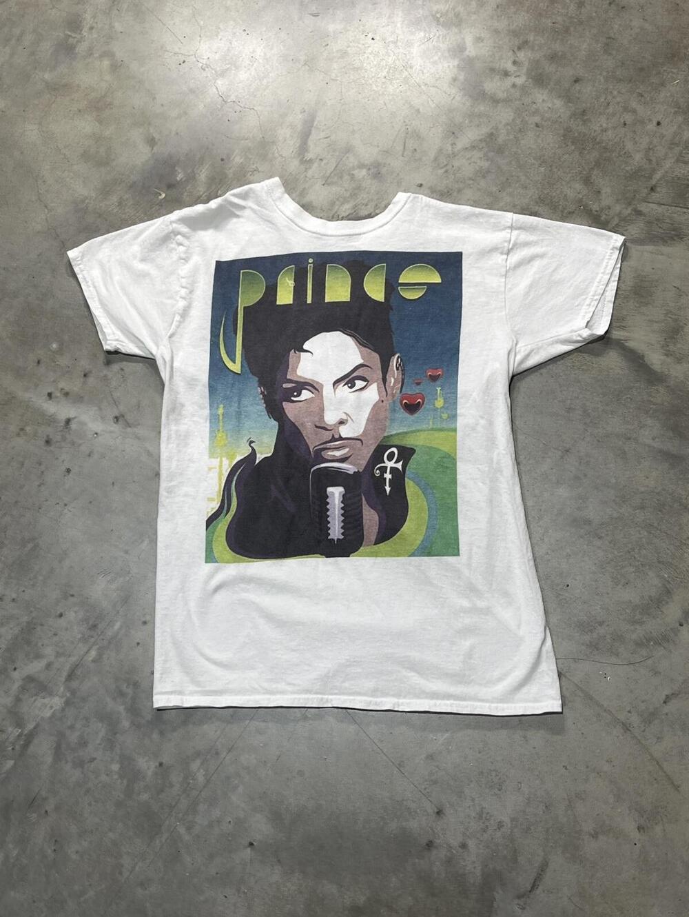 Prince Preowned Small T-shirt - Picture 2 of 3